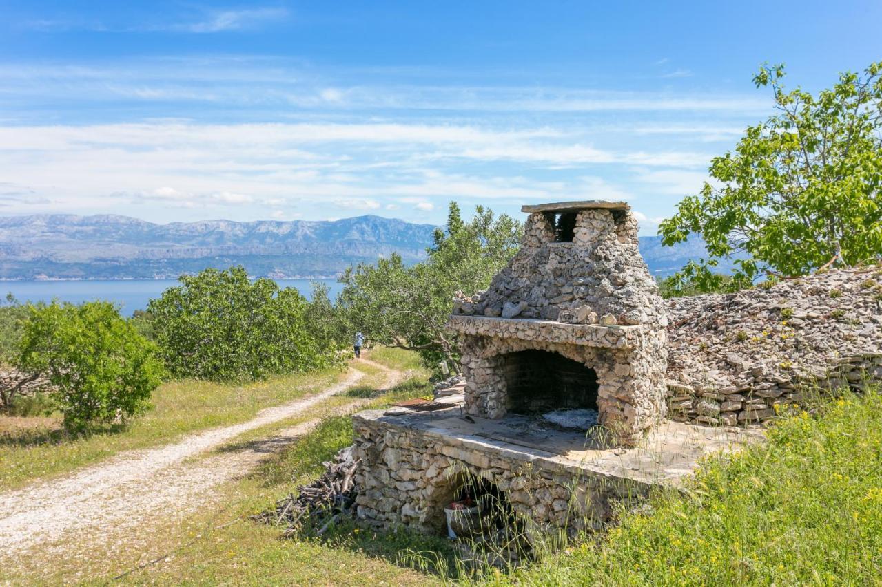 Secluded House With A Parking Space Supetar, Brac - 17330 Exterior foto